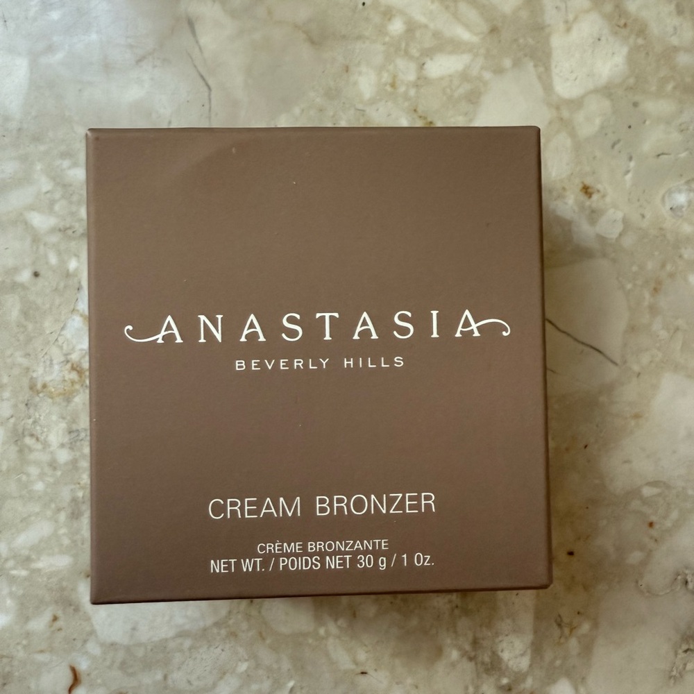 ANASTASIA Cream Bronzer in Caramel